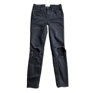 FREE PEOPLE DISTRESSED SKINNY JEANS SIZE W 25
